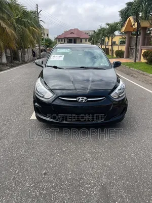 Hyundai Accent 2016 Black