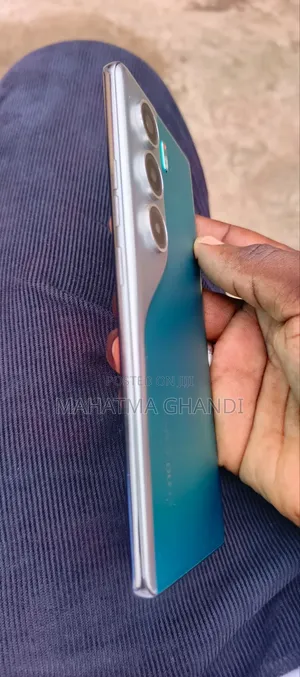 Tecno Camon 40 Pro 5G 256 GB Green