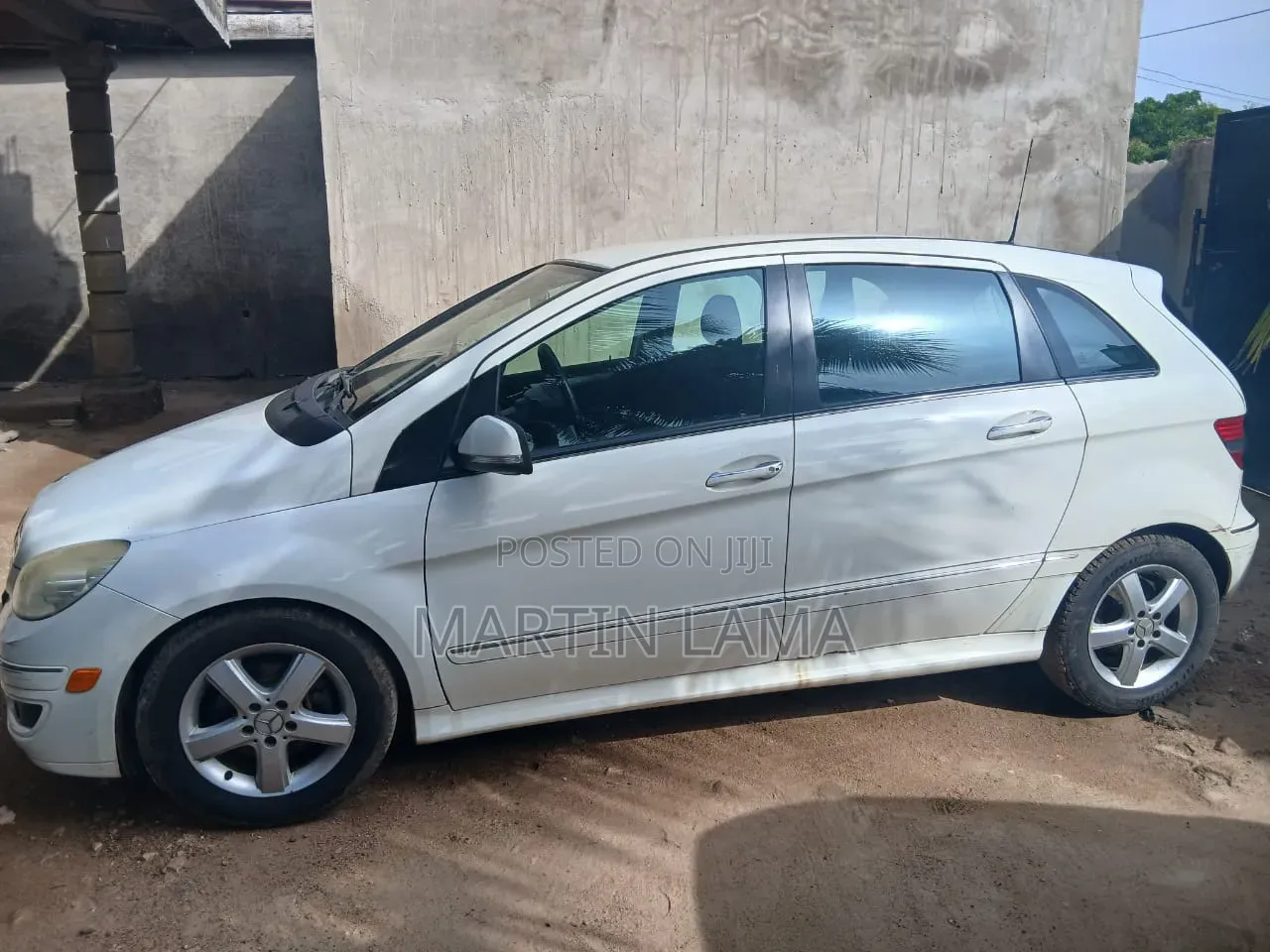 Mercedes-Benz B-Class 2010 White