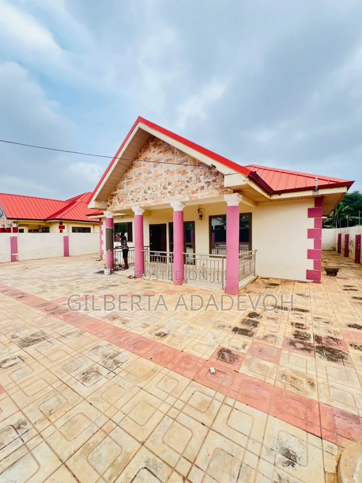 3bdrm House in Borga Homes, Owusu Ansah for rent