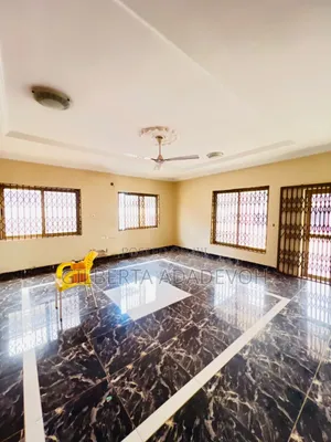 3bdrm House in Borga Homes, Owusu Ansah for rent