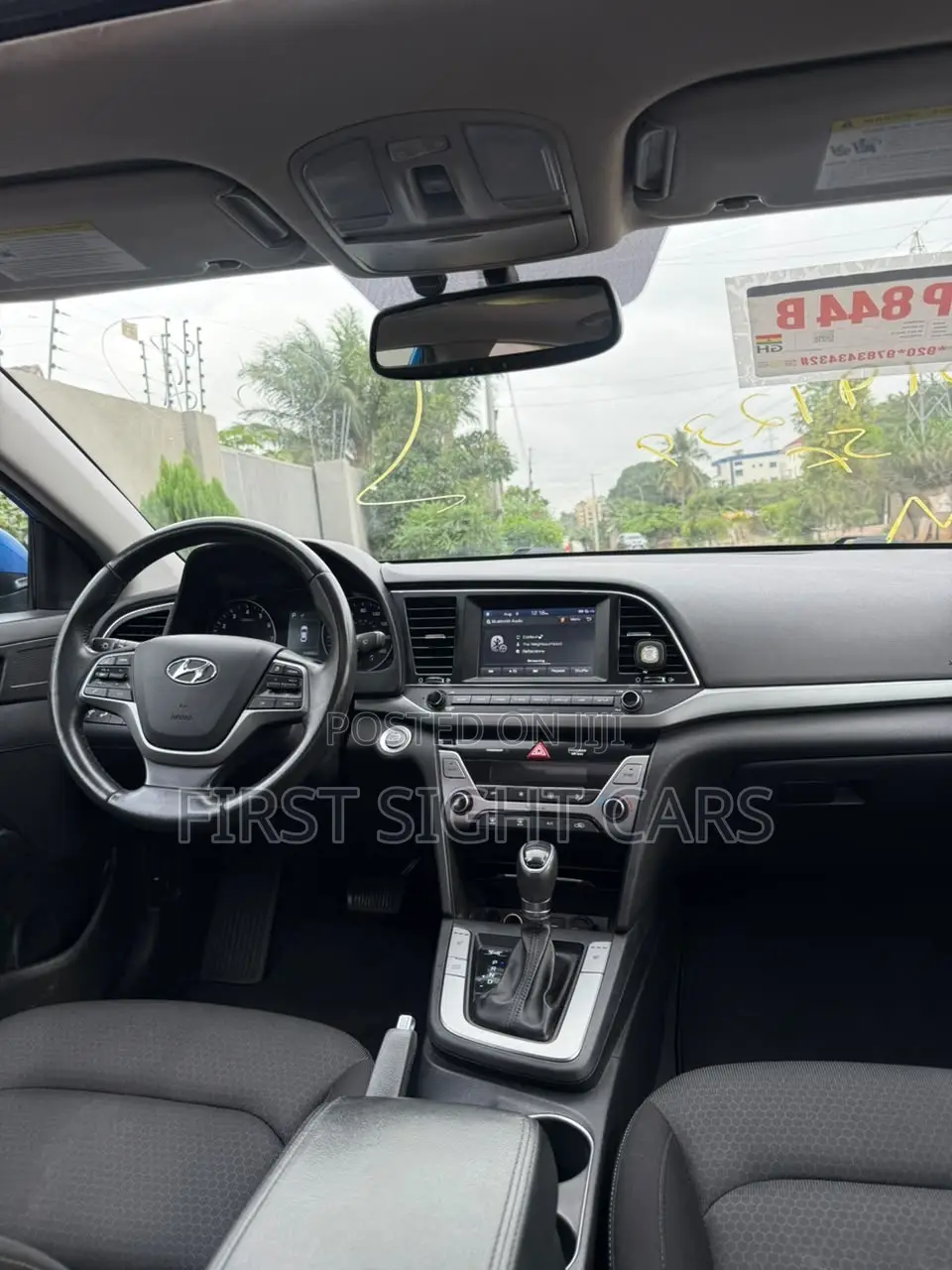 Hyundai Elantra Limited Sedan FWD (2.0L 4cyl 6A) 2017 Blue