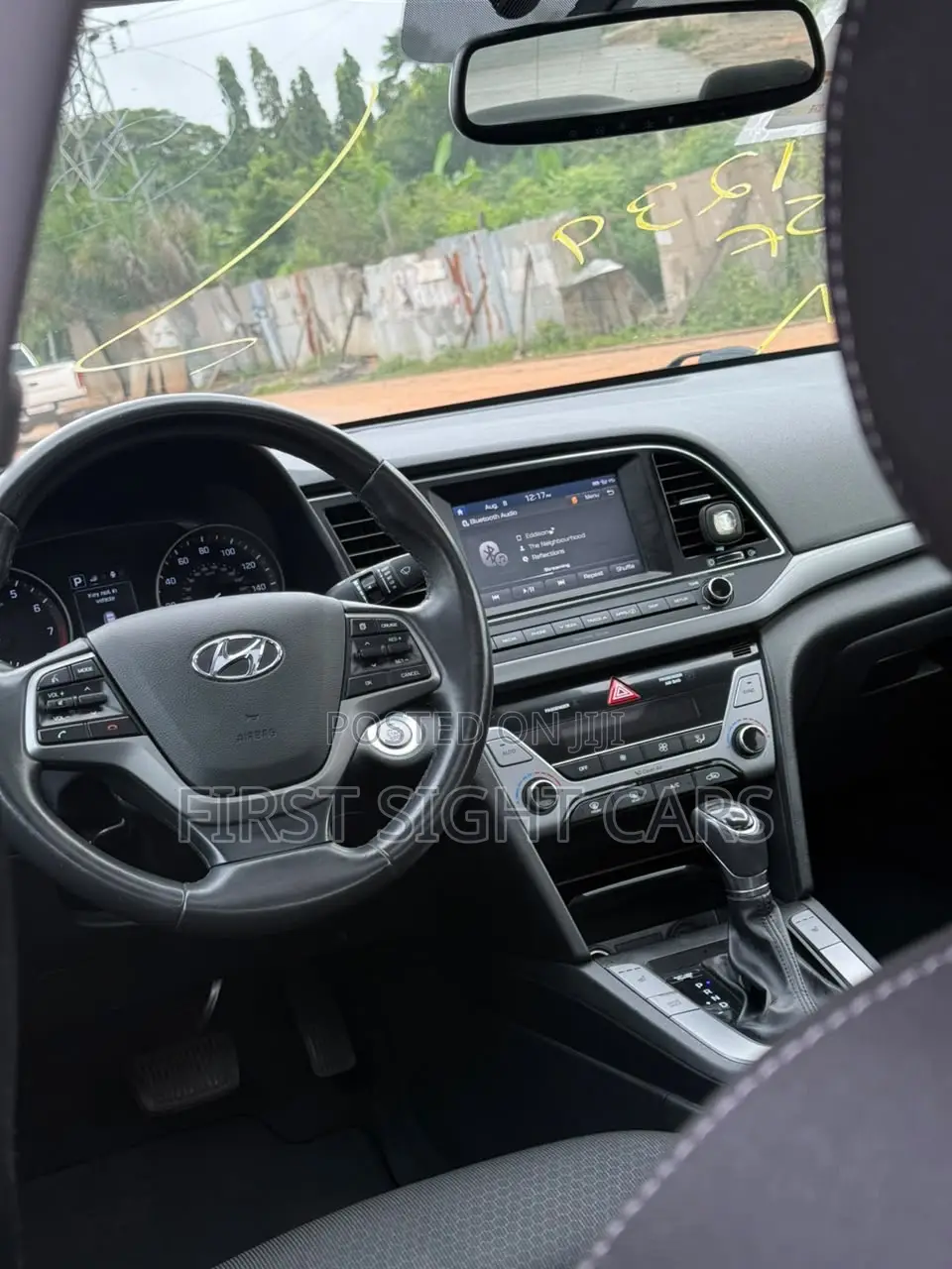 Hyundai Elantra Limited Sedan FWD (2.0L 4cyl 6A) 2017 Blue