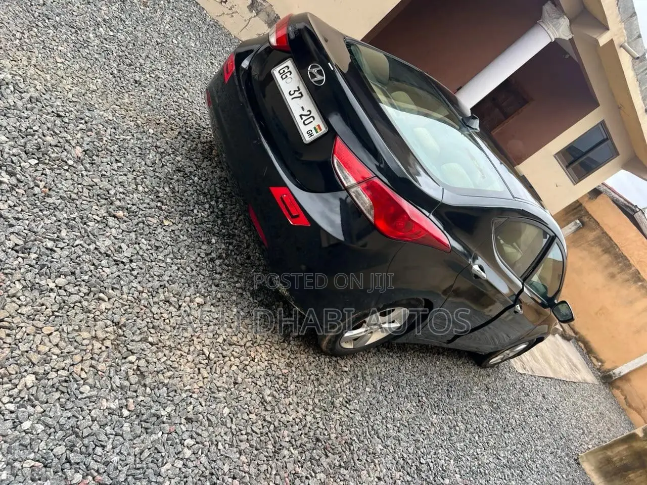 Hyundai Elantra Limited Sedan FWD (1.8L 4cyl 6A) 2013 Black