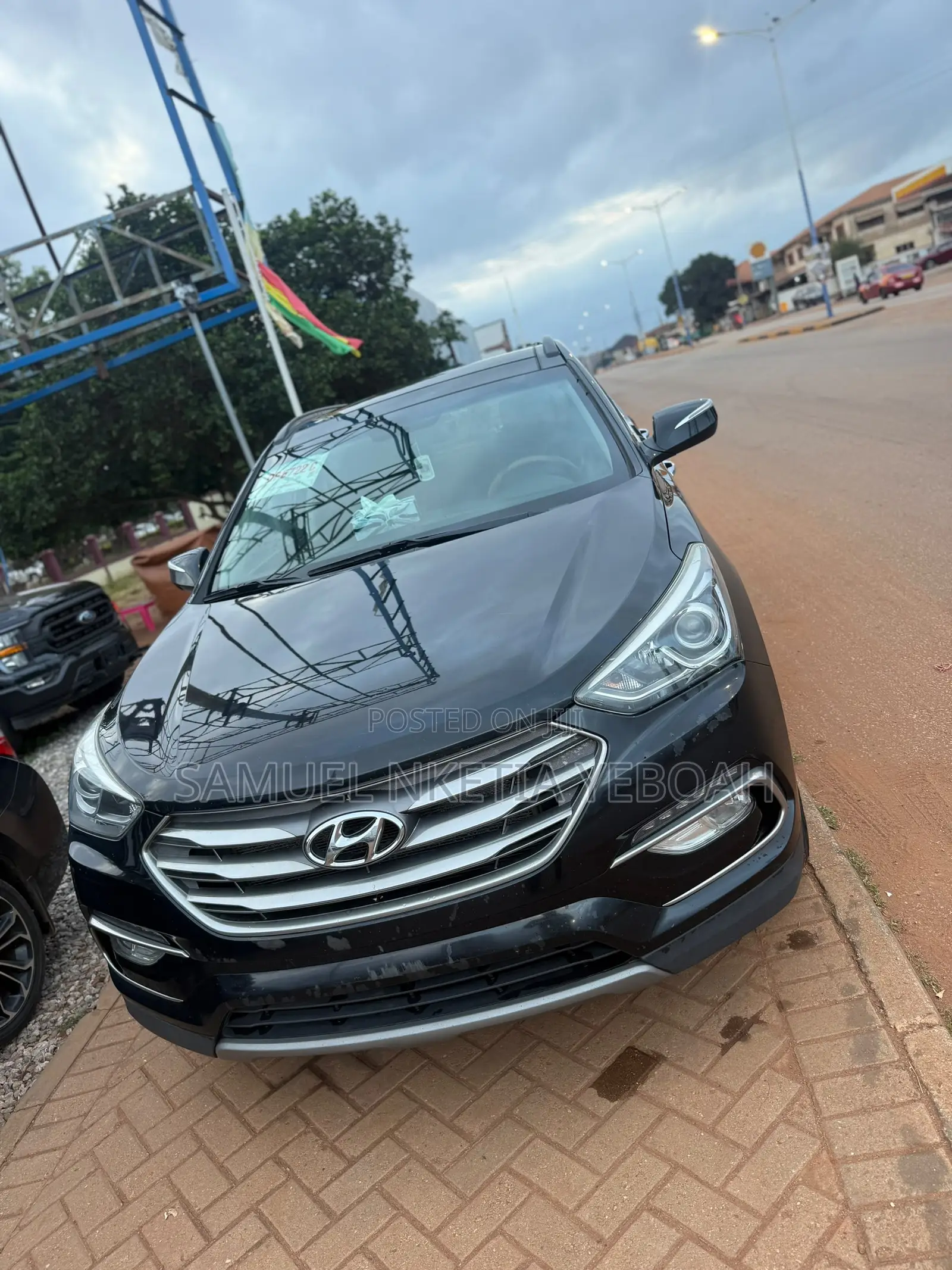 Hyundai Santa Fe SE Ultimate AWD 2017 Black