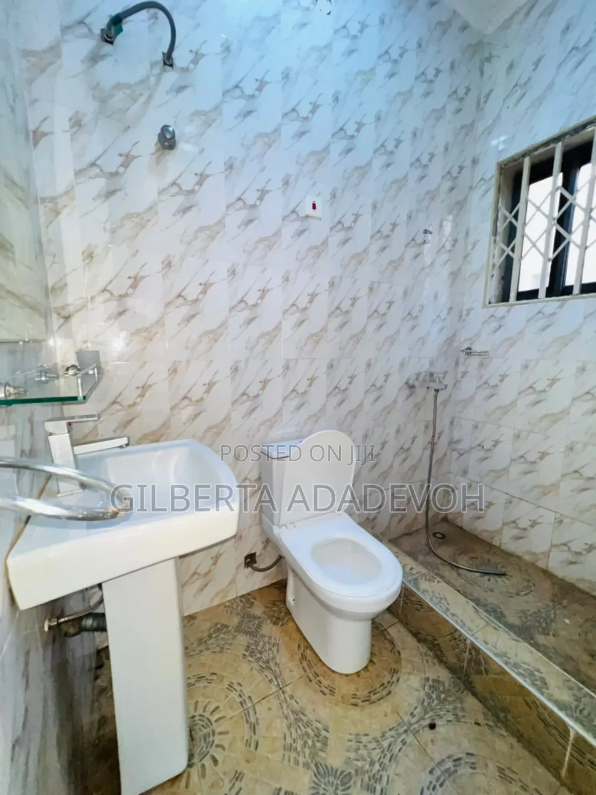 4bdrm House in Borga Homes, Owusu Ansah for rent