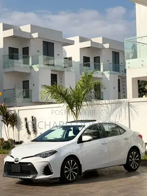 Toyota Corolla SE 4dr Sedan (1.8L 4cyl CVT) 2017 White