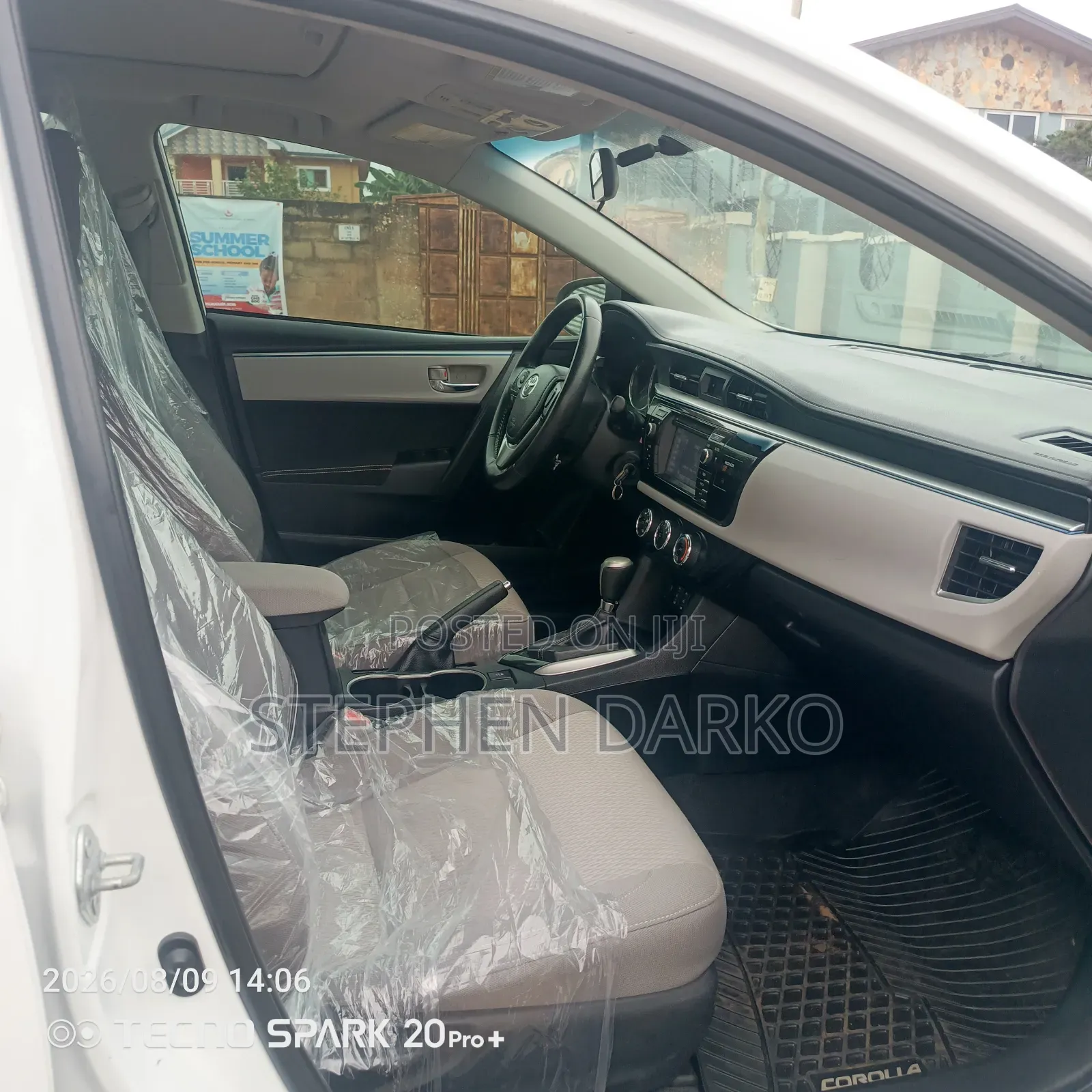 Toyota Corolla 2015 White