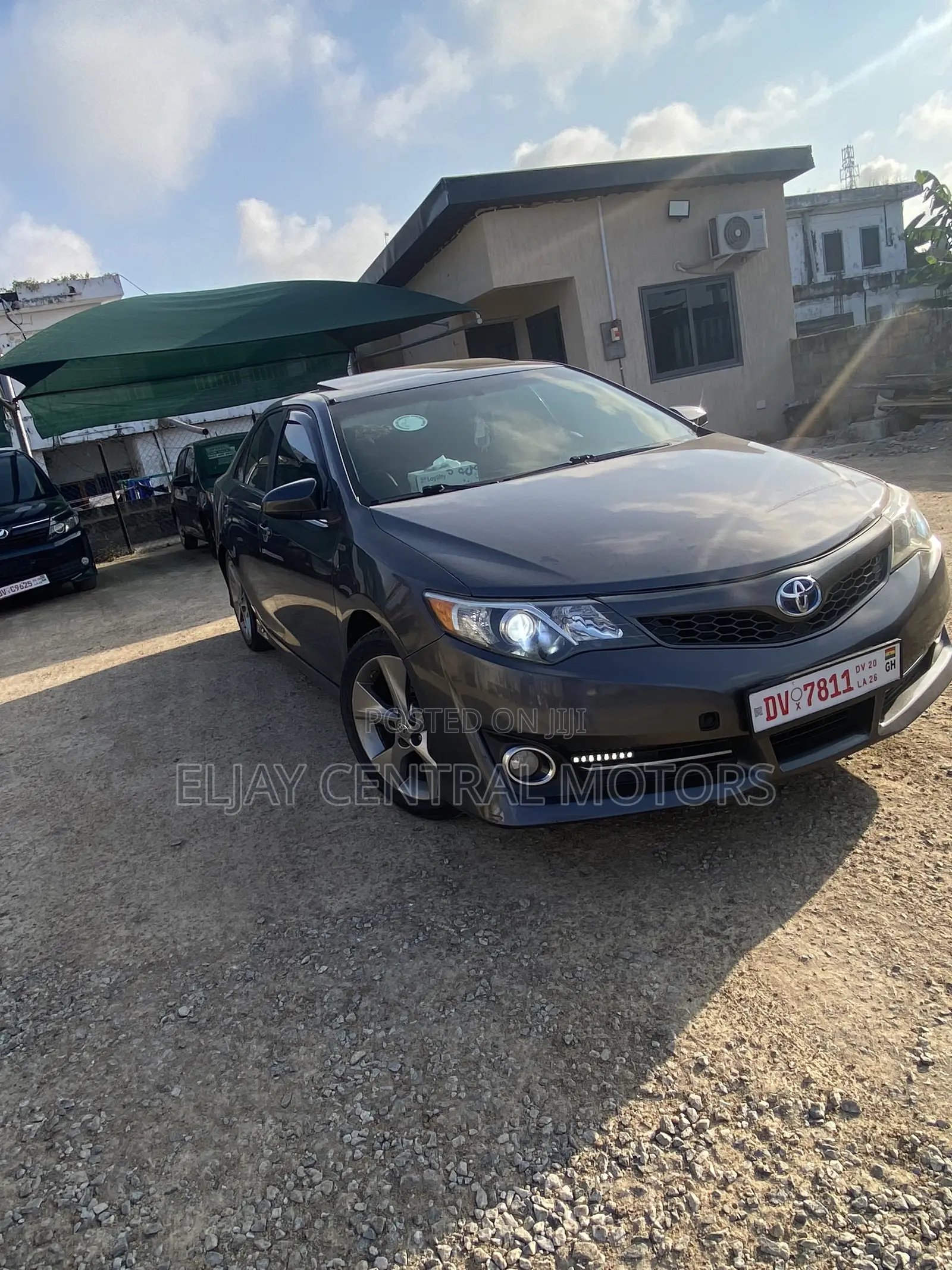 Toyota Camry SE Sport 4dr Sedan (2.5L 4cyl 6A) 2014 Gray