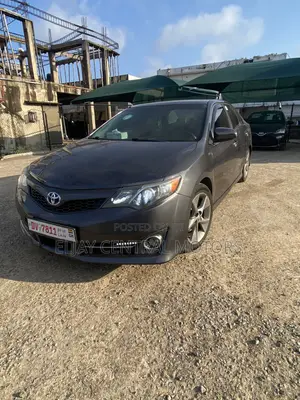 Toyota Camry SE Sport 4dr Sedan (2.5L 4cyl 6A) 2014 Gray