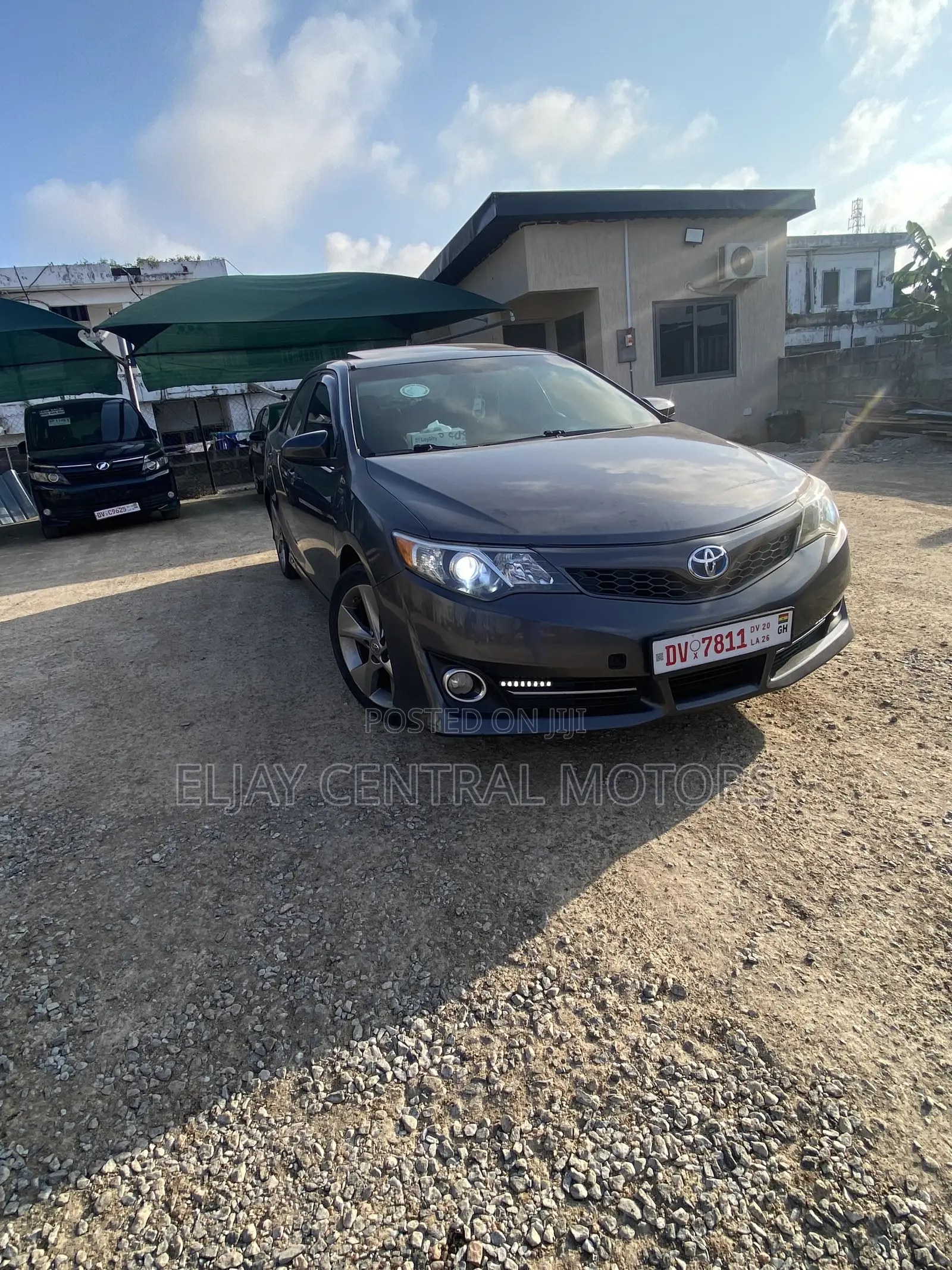 Toyota Camry SE Sport 4dr Sedan (2.5L 4cyl 6A) 2014 Gray