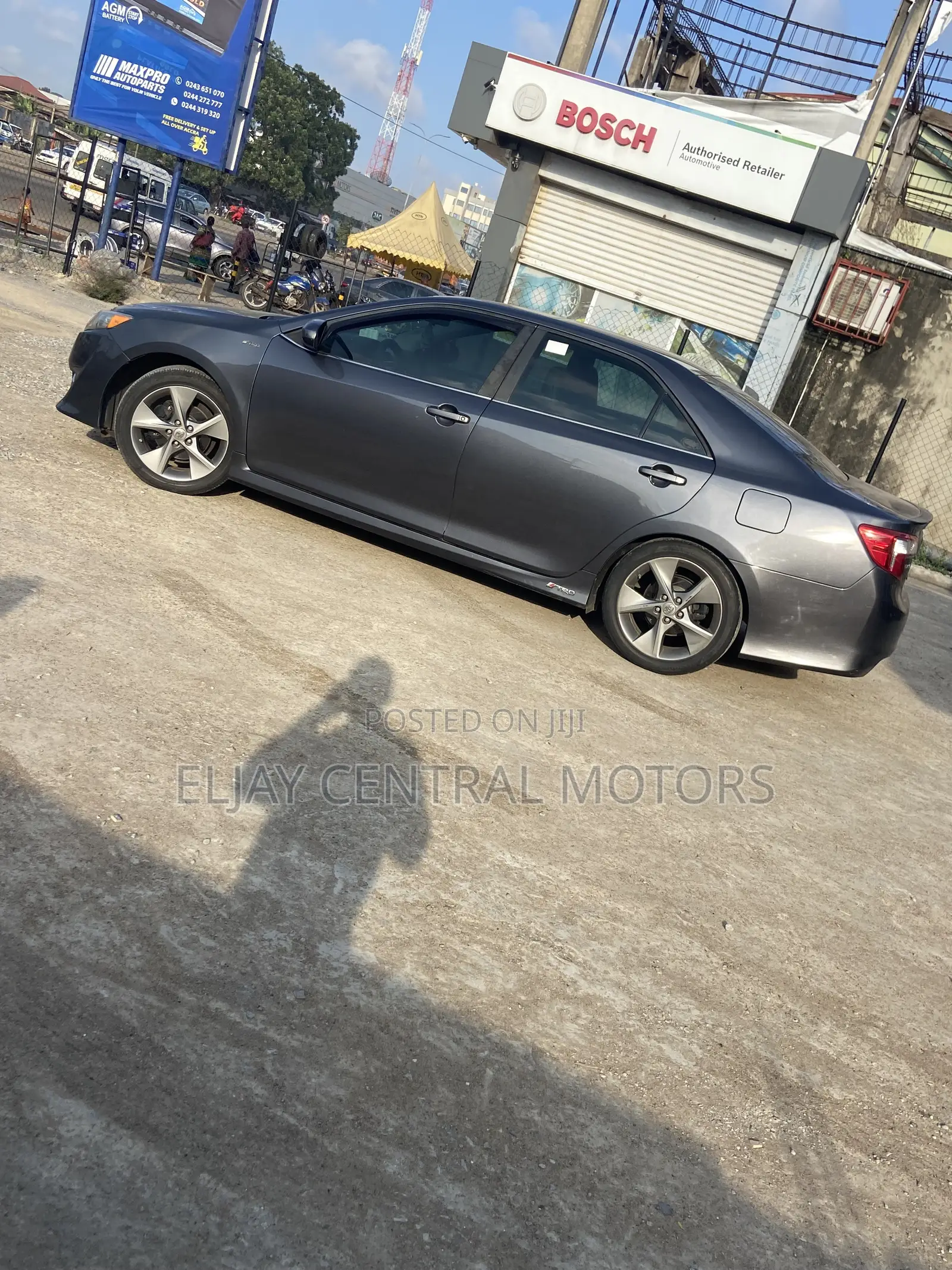 Toyota Camry SE Sport 4dr Sedan (2.5L 4cyl 6A) 2014 Gray