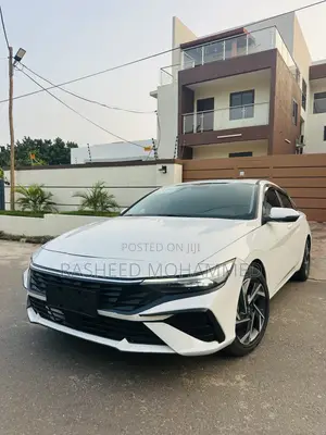 Hyundai Elantra SEL Sport IVT 2025 White