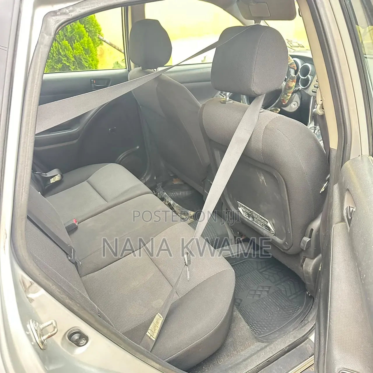 Pontiac Vibe 2006 Gray