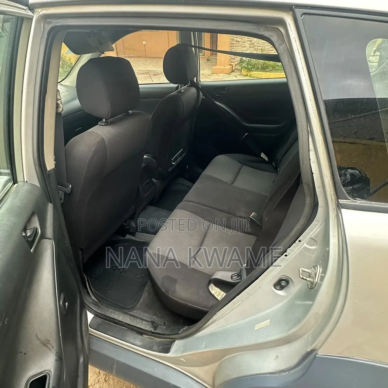 Pontiac Vibe 2006 Gray