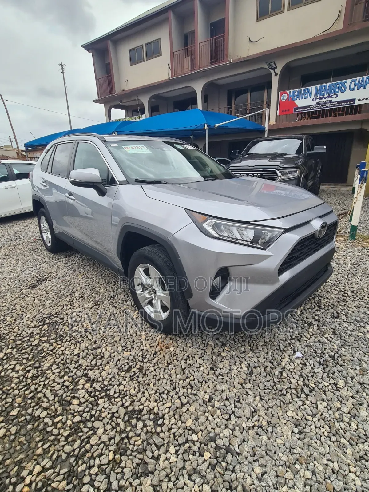 Toyota RAV4 2021 Silver