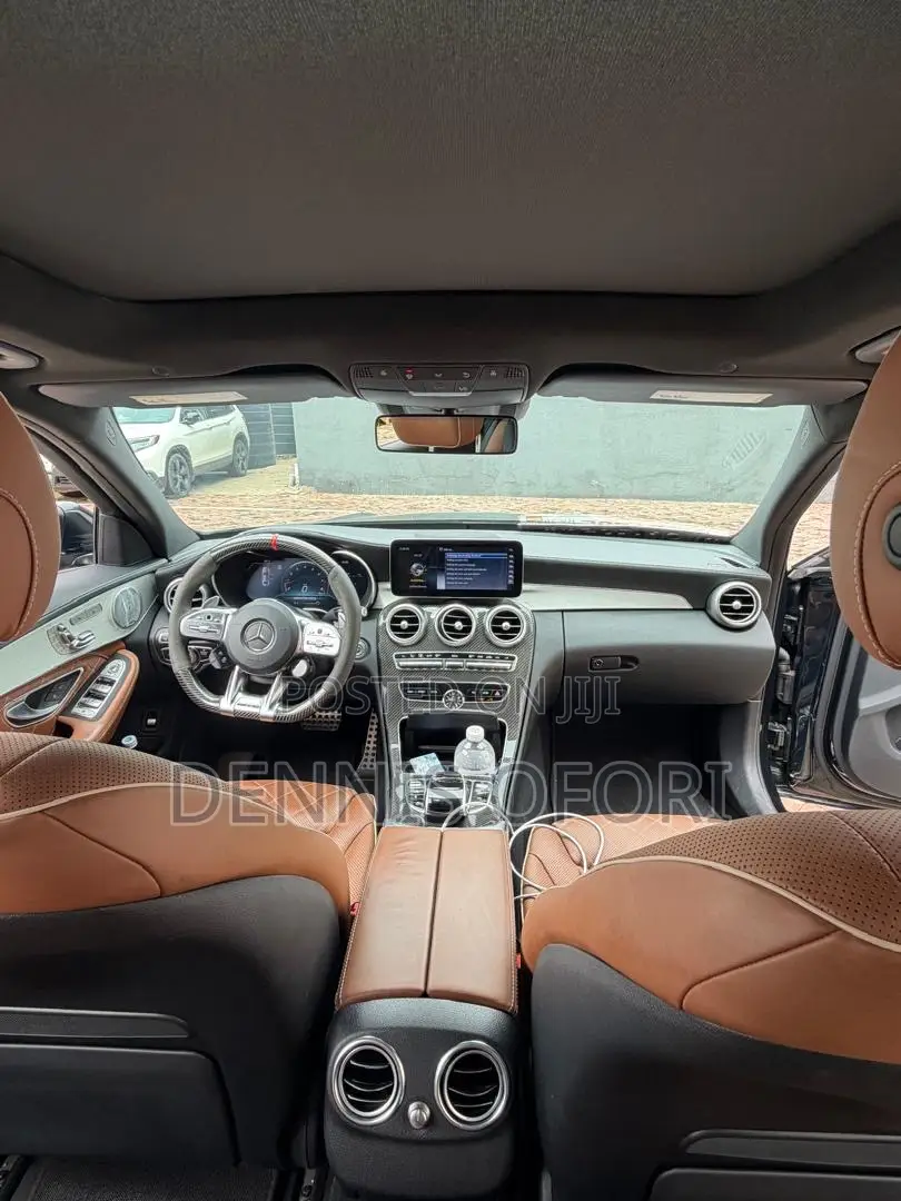 Mercedes-Benz C63 2019 Green