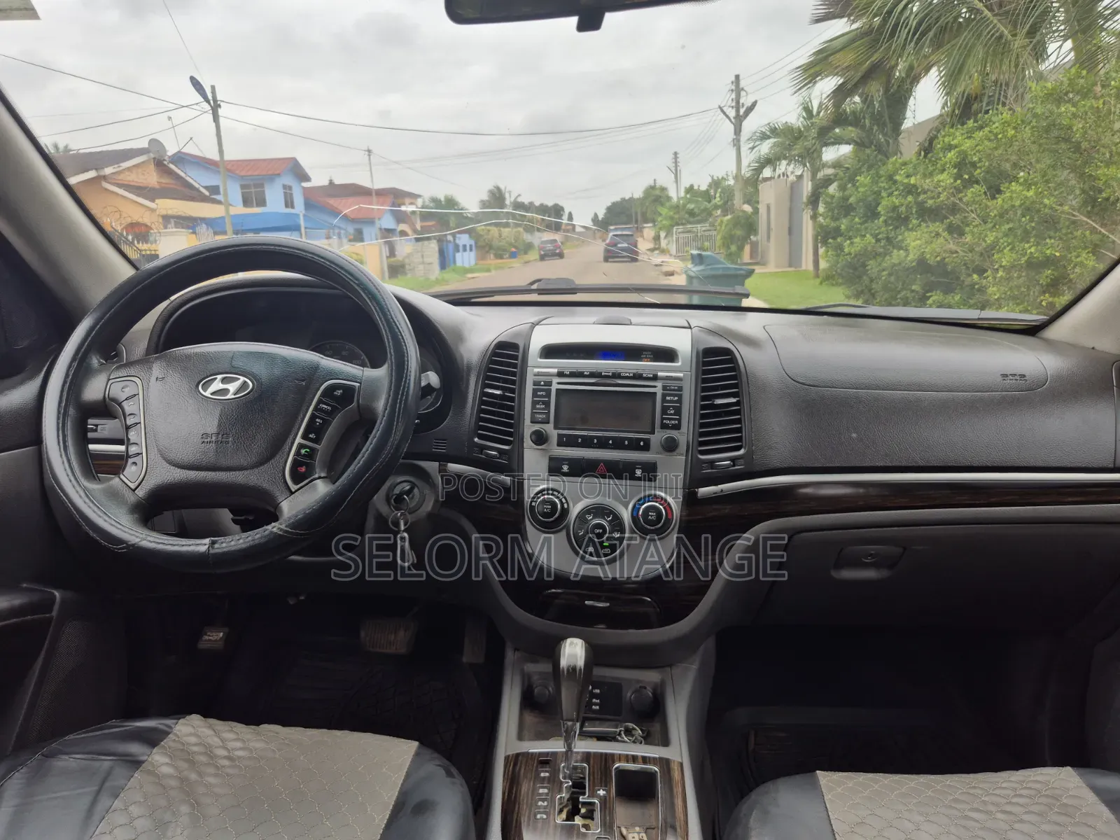 Hyundai Santa Fe 2010 Gray