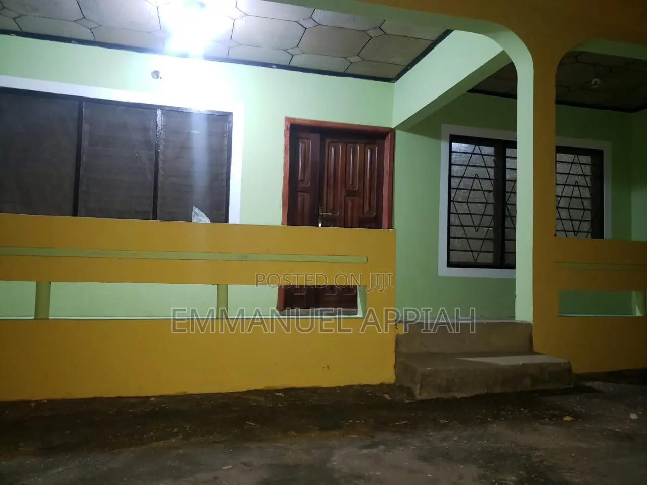 4bdrm House in Awoshei, Awoshie for sale