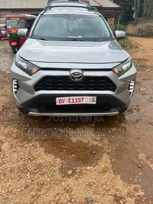 Toyota RAV4 2019 Silver