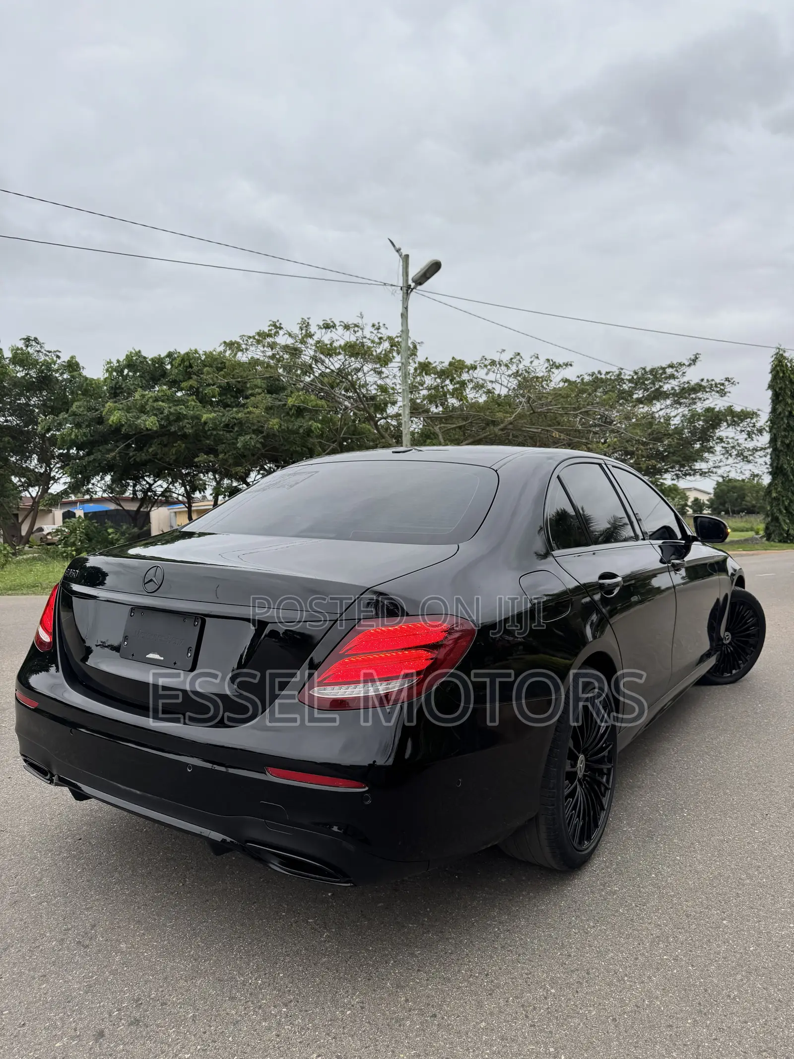 Mercedes-Benz E350 2020 Black
