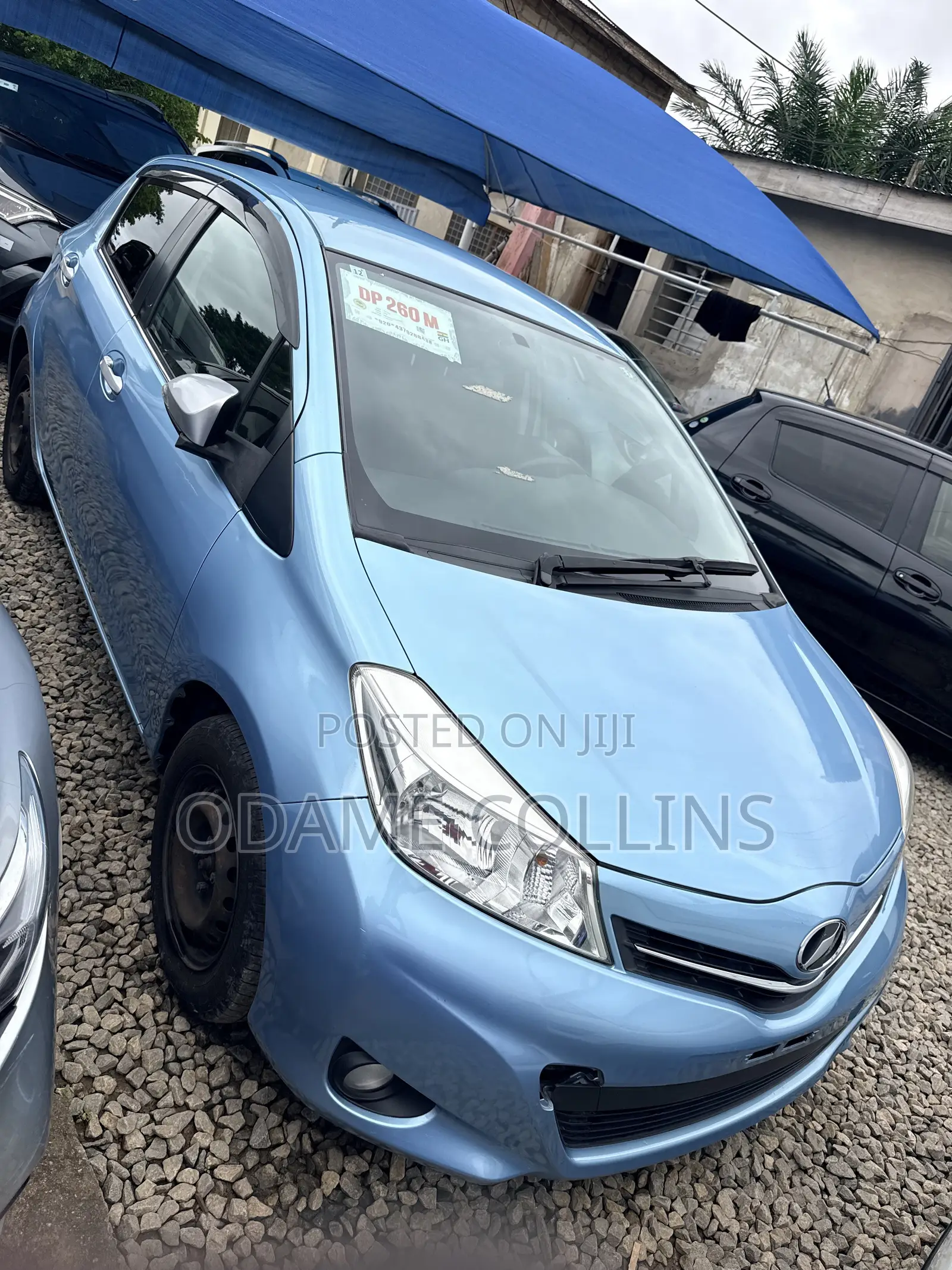 Toyota Vitz 1.3 FWD 5dr 2013 Blue