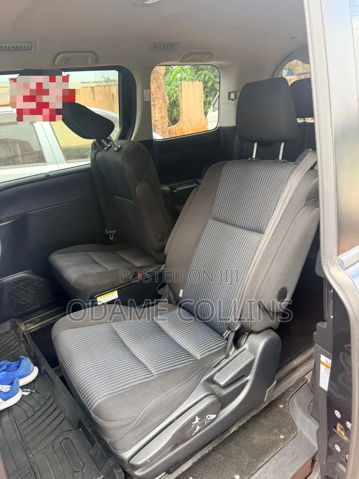 Toyota Voxy 2015 Green