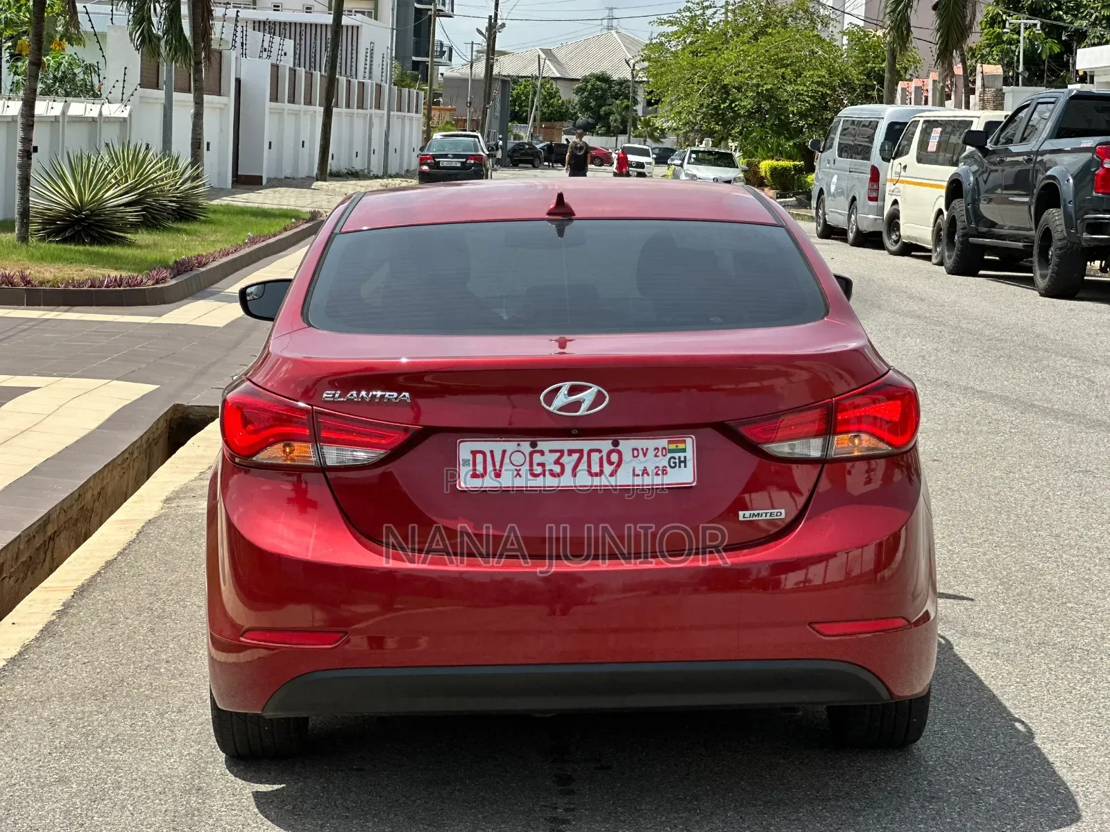 Hyundai Elantra 2016 Red
