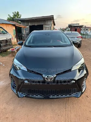 Toyota Corolla 2018 Black