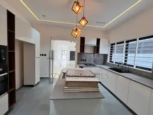 3bdrm House in Oyarifa for sale