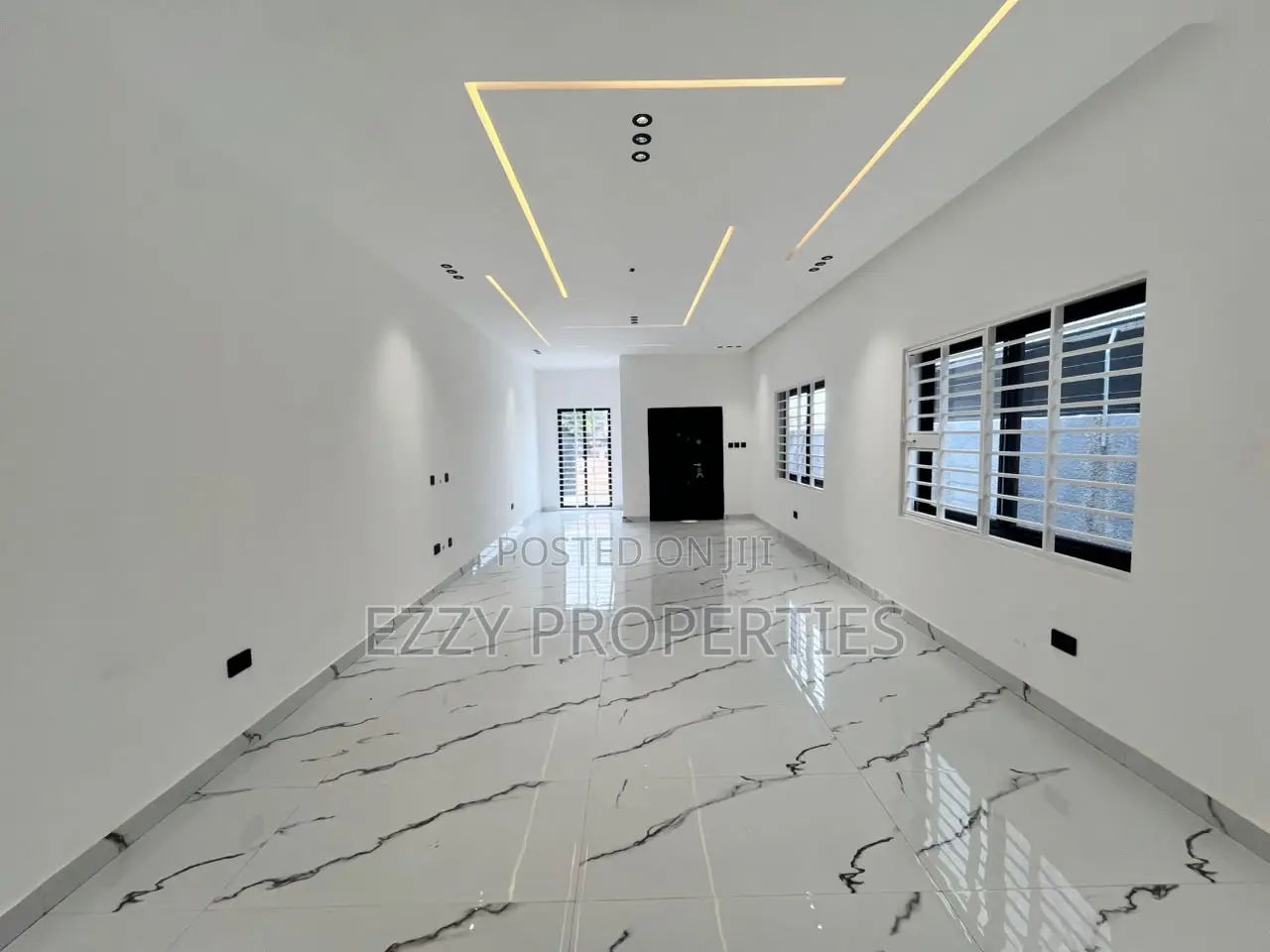 3bdrm House in Oyarifa for sale