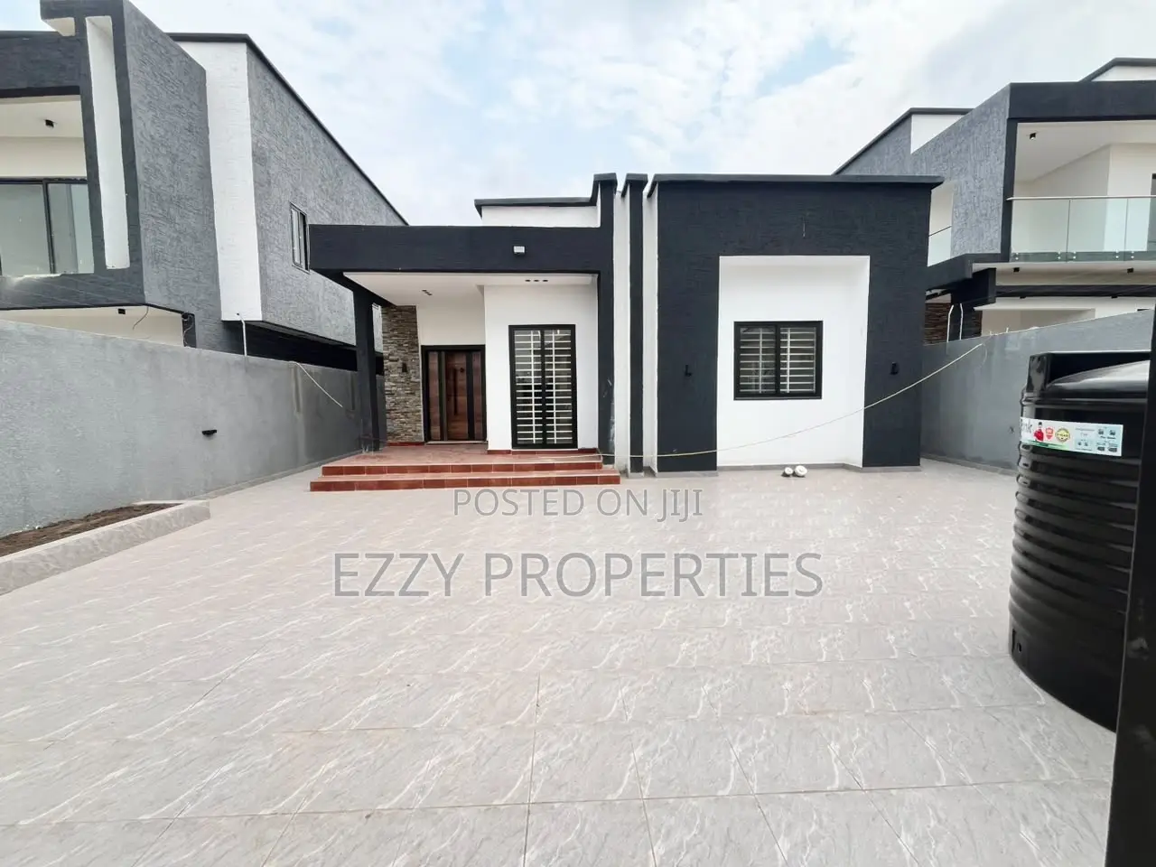 3bdrm House in Oyarifa for sale