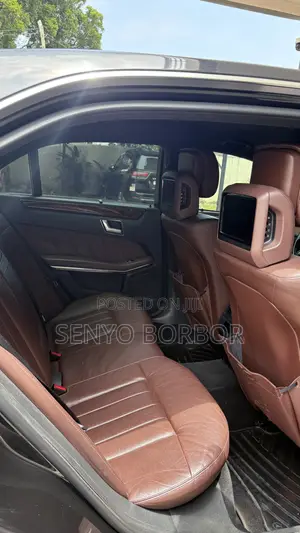 Mercedes-Benz E350 2012 Black