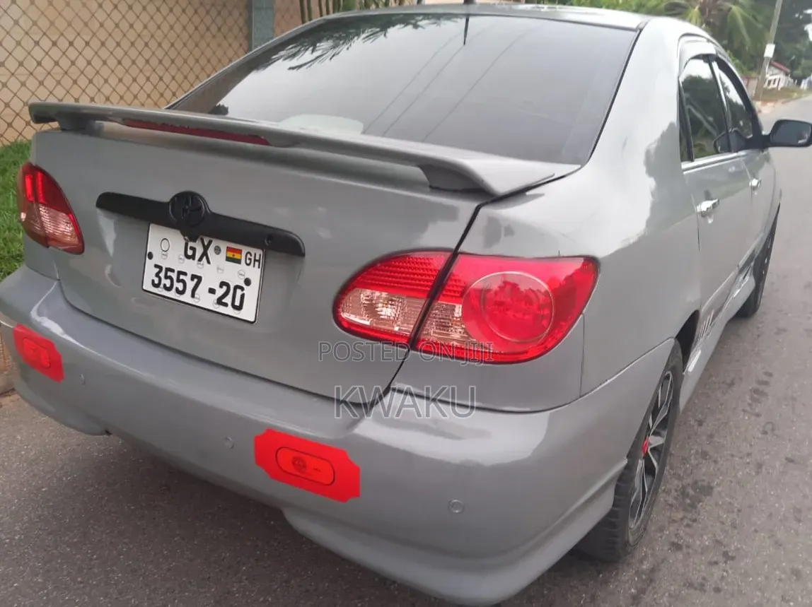 Toyota Corolla 2007 Gray
