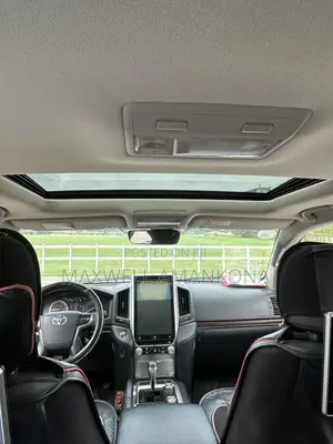Toyota Land Cruiser 4.5 V8 GXR 2017 Black
