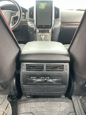 Toyota Land Cruiser 4.5 V8 GXR 2017 Black