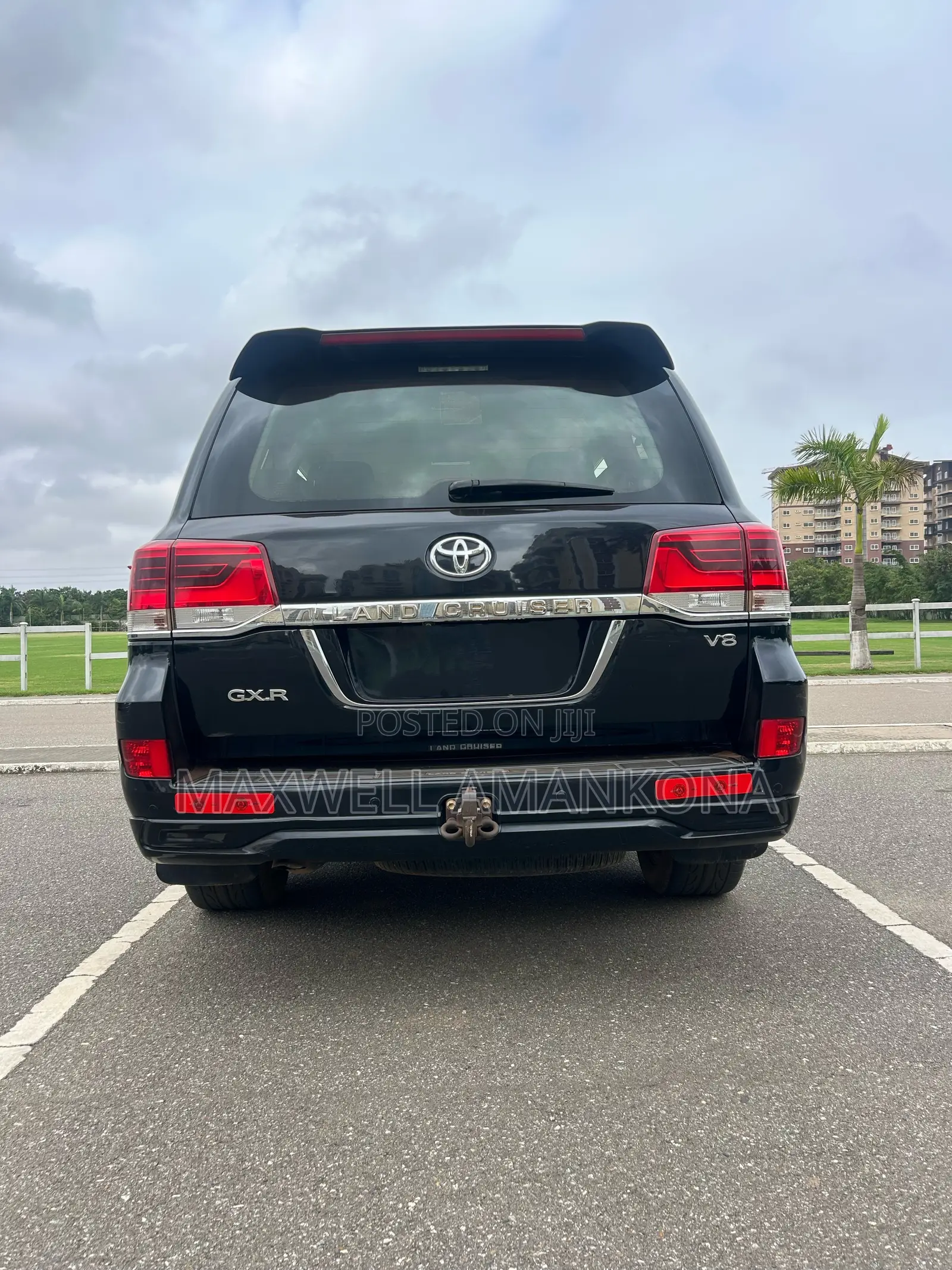 Toyota Land Cruiser 4.5 V8 GXR 2017 Black