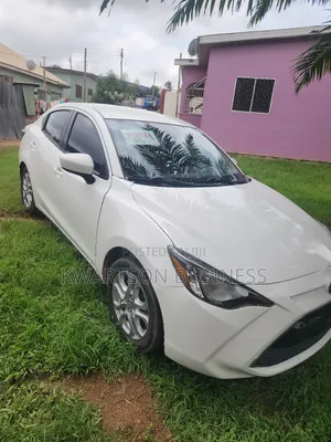 Toyota Yaris iA 1.5 FWD 2017 White