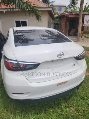 Toyota Yaris iA 1.5 FWD 2017 White