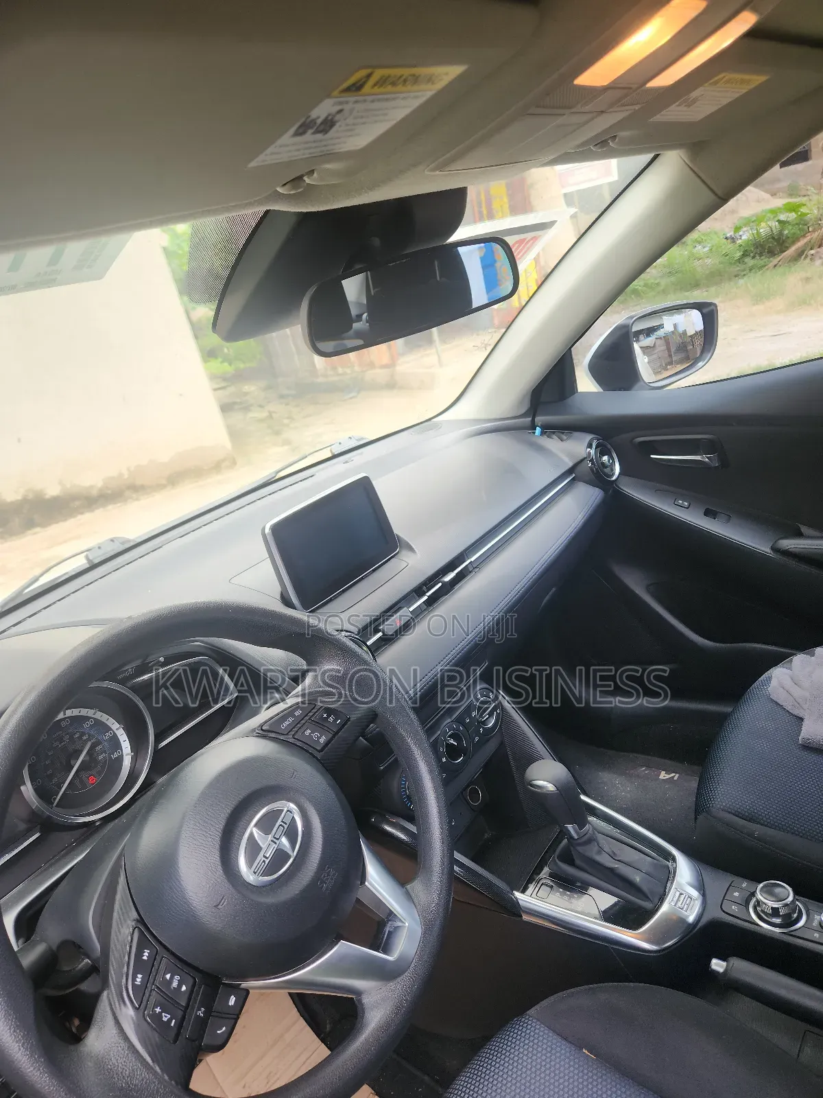 Toyota Yaris iA 1.5 FWD 2017 White