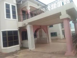 4 Bedroom Flat for Rent.