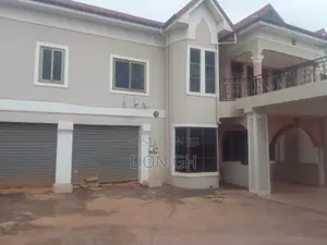 4 Bedroom Flat for Rent.