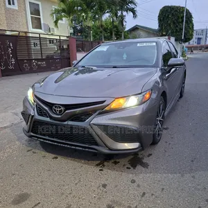 Toyota Camry 2023 Gray