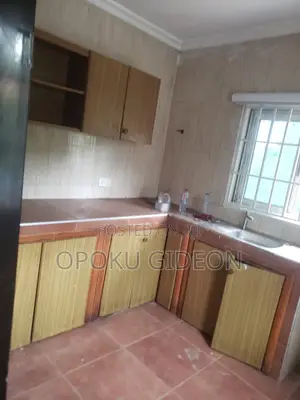 2bdrm Apartment in Golf Course, Achimota for rent