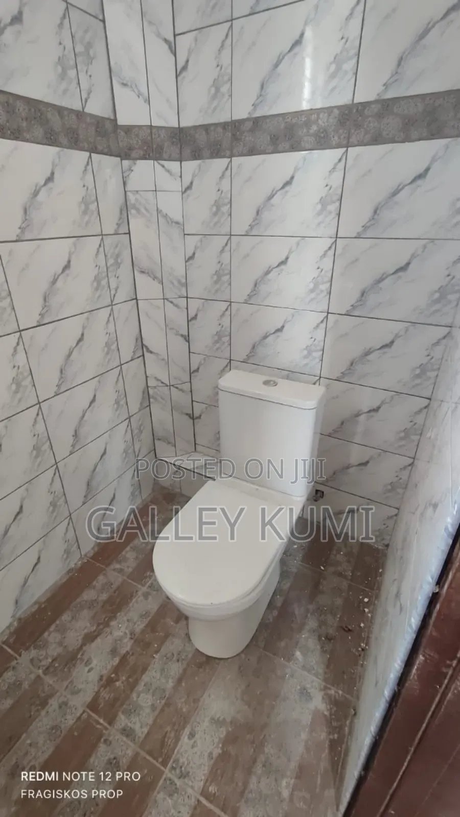 2bdrm Apartment in Expert Apartments, Ashomang Estate for rent
