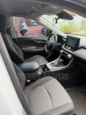 Toyota RAV4 2020 Green