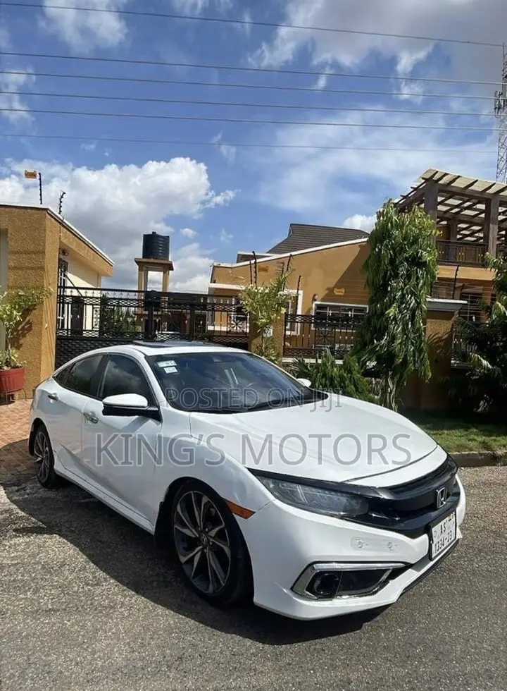 Honda Civic Touring Sedan 2019 White