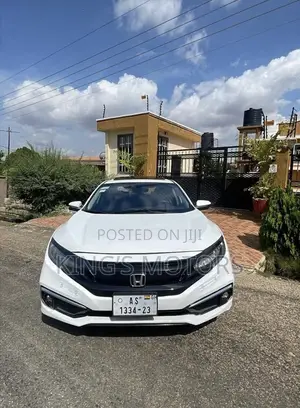Honda Civic Touring Sedan 2019 White