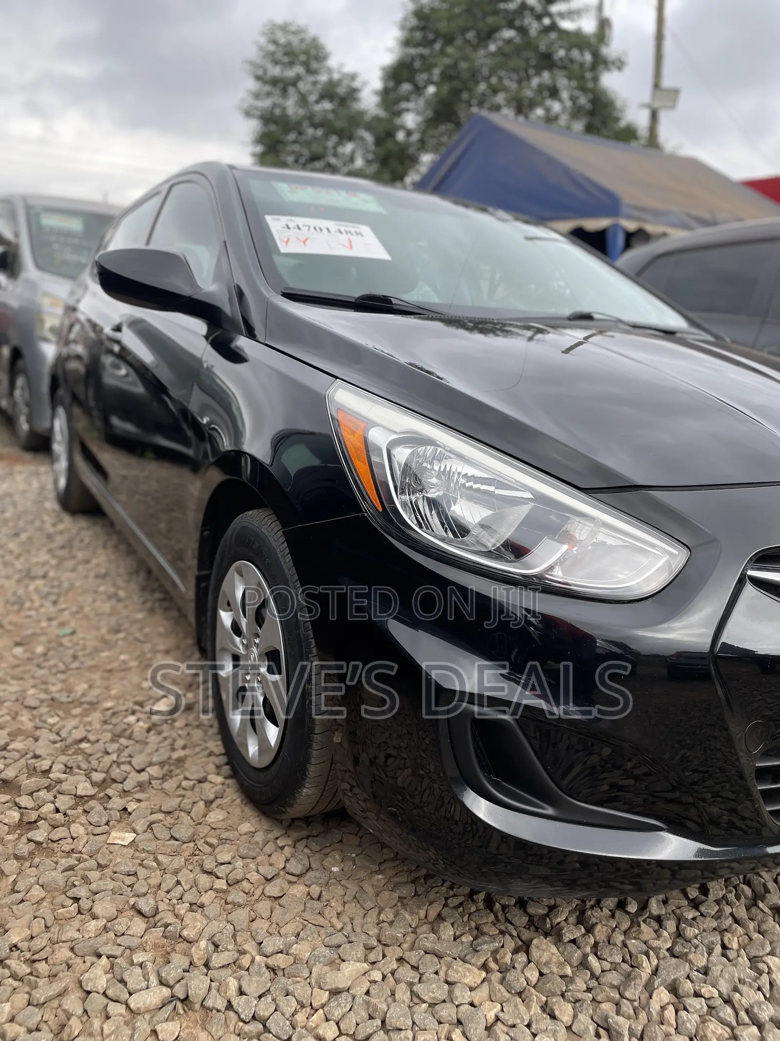 Hyundai Accent SE Hatchback 2016 Black