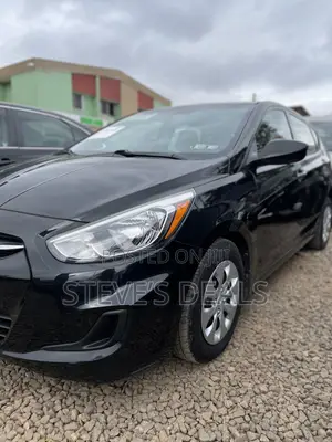 Hyundai Accent SE Hatchback 2016 Black